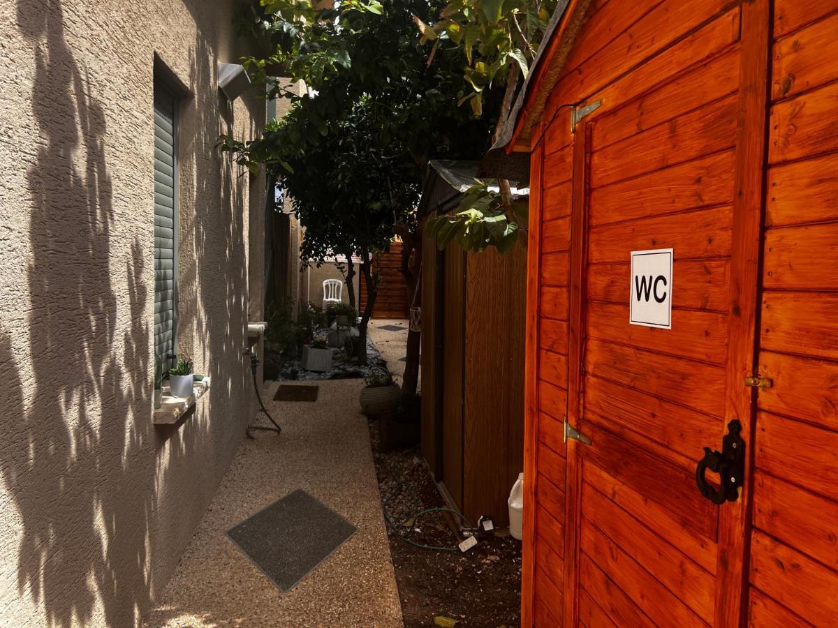 הפינה של טלי בנהריה - אירוח וספא בריאות מחומם Apartment Exterior photo